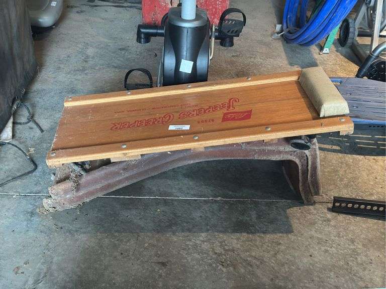 Lisle Jeepers Creeper Model J Automotive Mechanic Creeper and Metal Car Ramps image