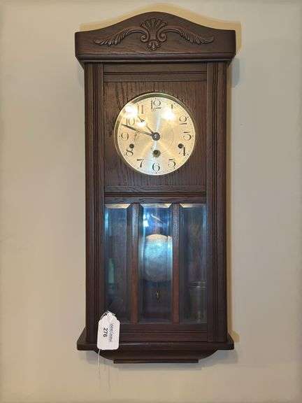 Pendulum Wall Clock with Key image