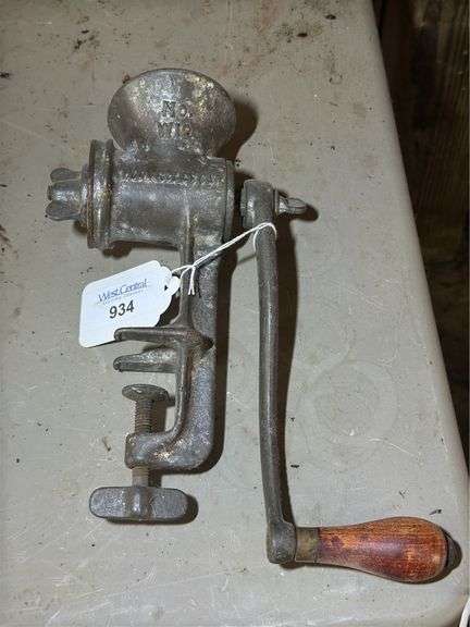 Winchester No. W12 Meat Grinder image