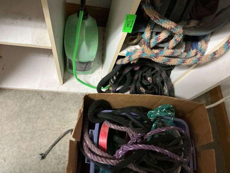 Box Lot: Assorted Ropes and Spray Bottle image