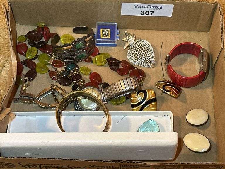 Mixed Jewelry - Necklaces, Bracelets, Earrings, Watches image