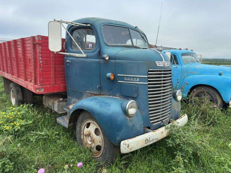 1943 Dodge grain truck