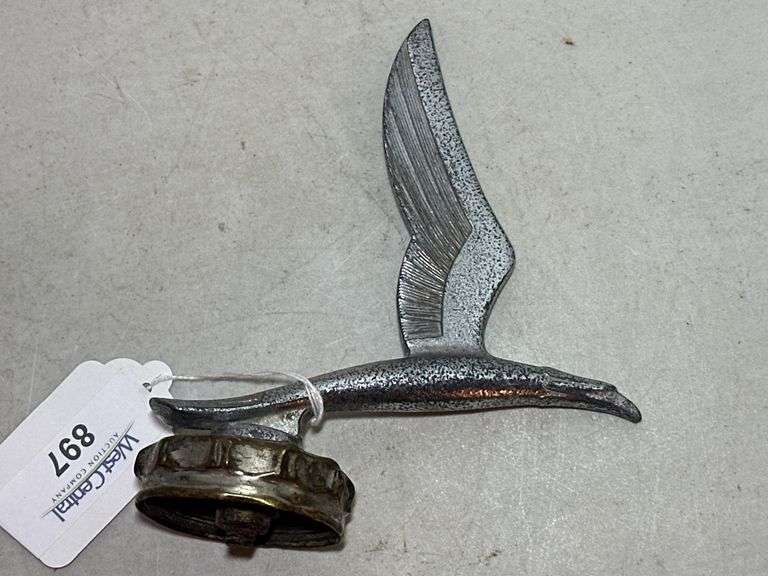 Flying Bird Vehicle Hood Ornament image