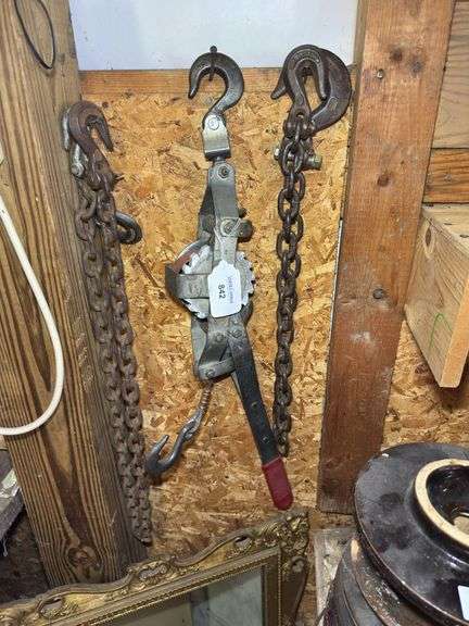 Com-a long and short log chains. image