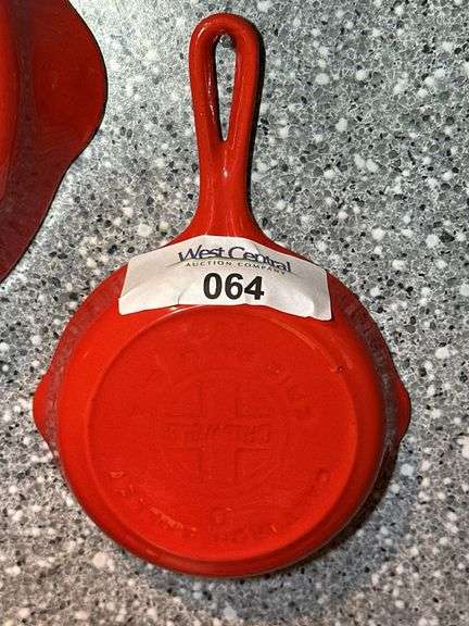Small Griswold #0 Cast Iron Skillet image