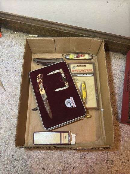 Winchester and Remington Pocket Knives image