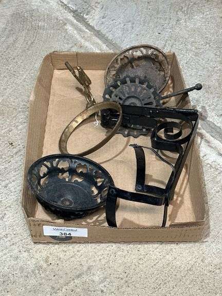 Decorative Cast Metal Oil lamp Hardware Pieces image