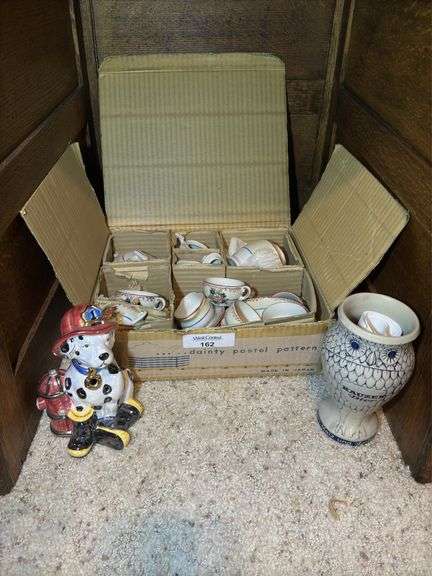 Vintage Roebuck & Co. Dainty Pastel Pattern Tea Set, Fireman Dog Figurine, and Kauzen Bier Owl Vase image