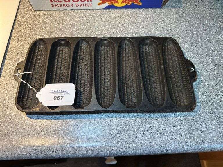 Wagner Ware Sidney Cornbread Pan image