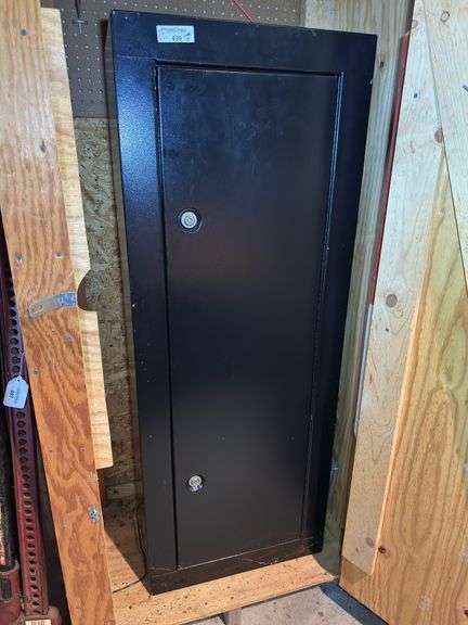 Metal Gun Cabinet image
