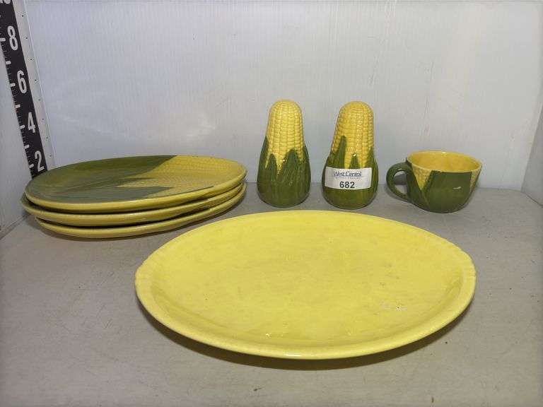 Shawnee USA Corn Themed Dishes - Plates, Salt & Pepper Shakers, and Mug image