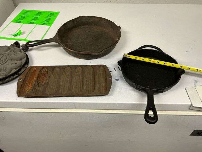 Cast Iron Cookware Lot: Griswold Waffle Iron, Lodge Skillet, Cornbread Pan & More image
