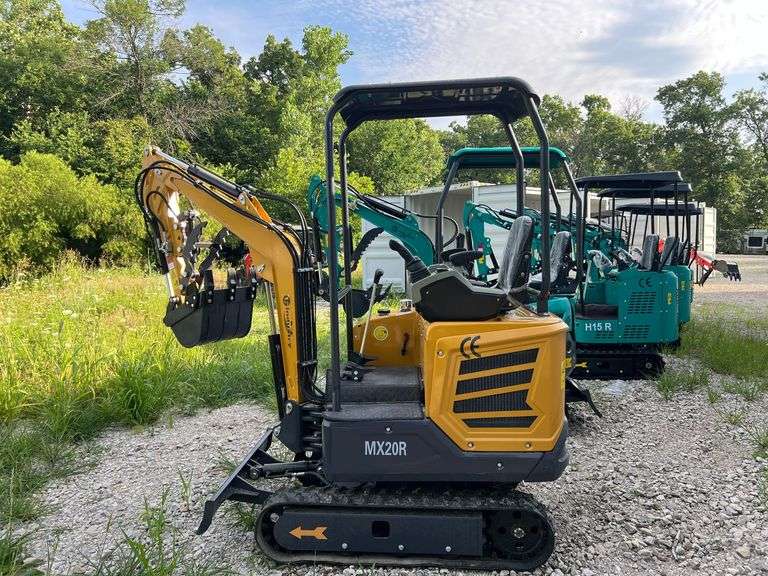 Mini Excavator  MX20R image