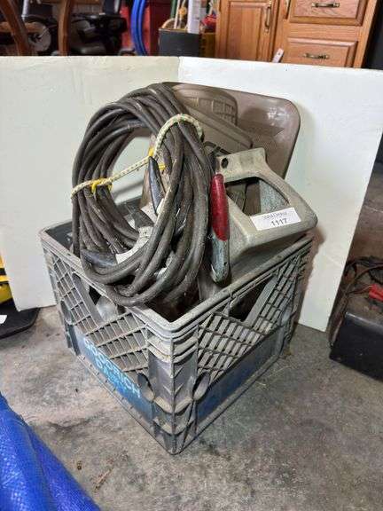 Trailer Hitch & Jumper Cables, Chock block image