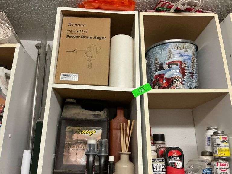 Household and Automotive Cleaning Supplies image