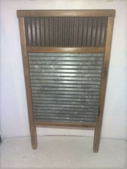 Wooden Frame Washboard image