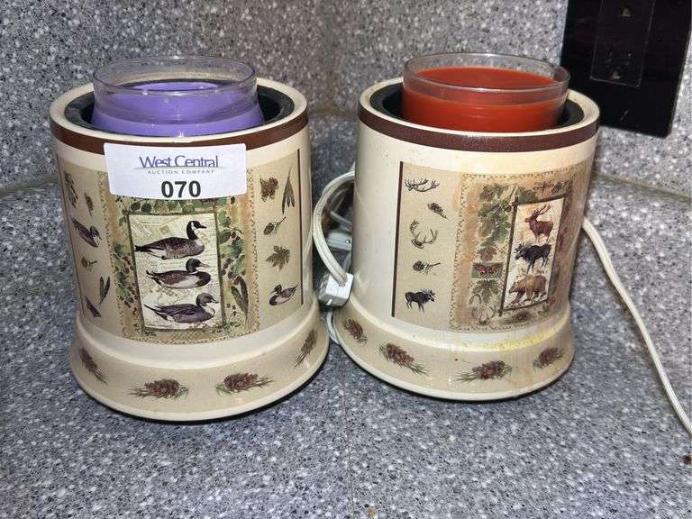 Pair of Wildlife Themed Candle Warmers image