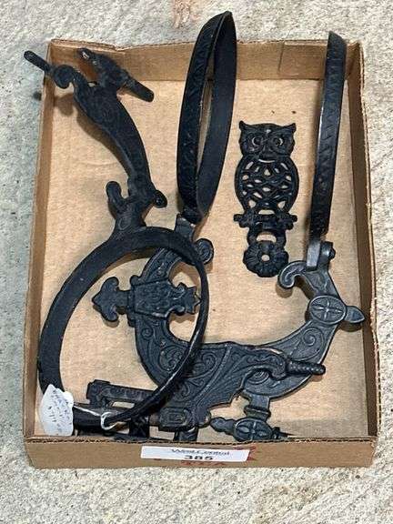 Cast Iron Lamp Brackets and Owl Hook image