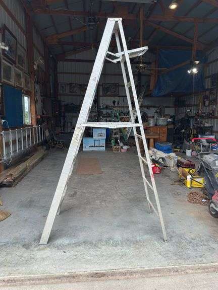 Werner Craft-Master 378 8ft Ladder - 250lbs Duty Rating image