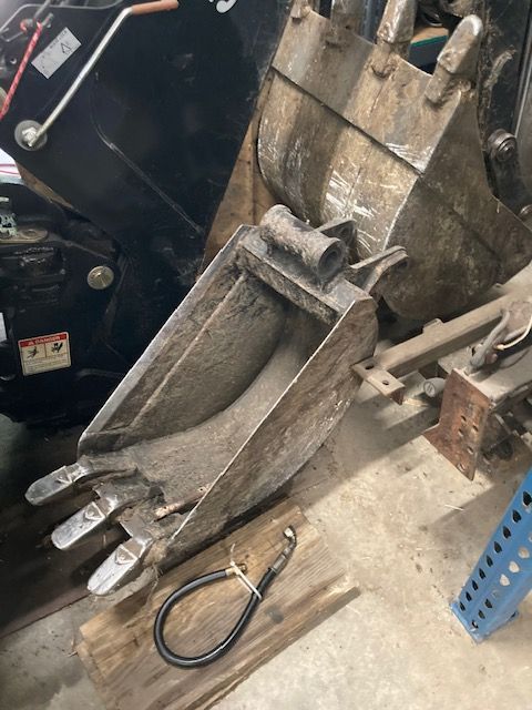 Lot image 4