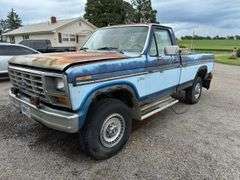1985 Ford F 250 4x4 pickup