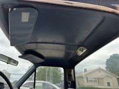 1985 Ford F 250 4x4 pickup