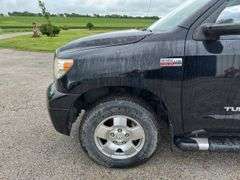 2012 Toyota Tundra 4x4 TRD Off Road, Limited