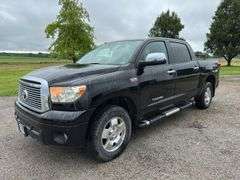 2012 Toyota Tundra 4x4 TRD Off Road, Limited