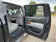 2012 Toyota Tundra 4x4 TRD Off Road, Limited