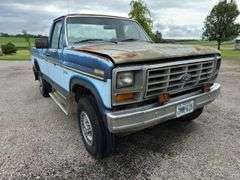 1985 Ford F 250 4x4 pickup