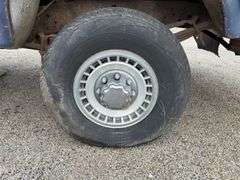 1985 Ford F 250 4x4 pickup