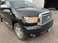 2012 Toyota Tundra 4x4 TRD Off Road, Limited