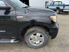 2012 Toyota Tundra 4x4 TRD Off Road, Limited