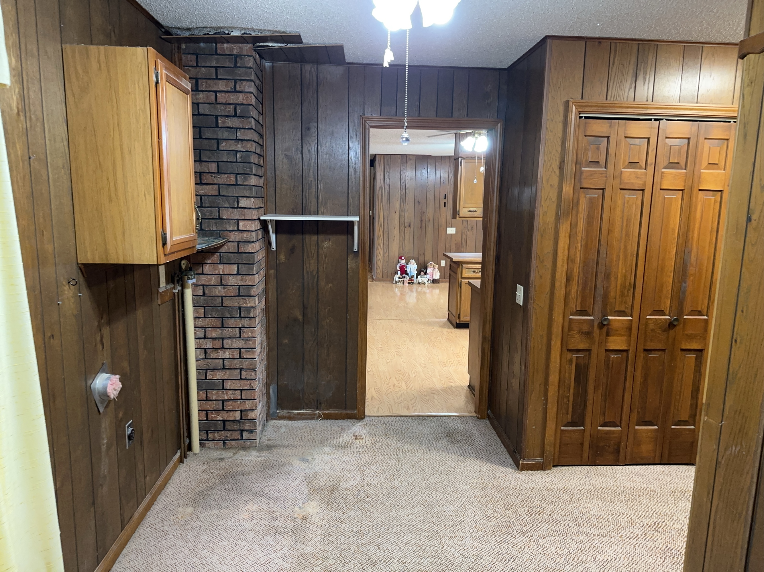 Lot image 70