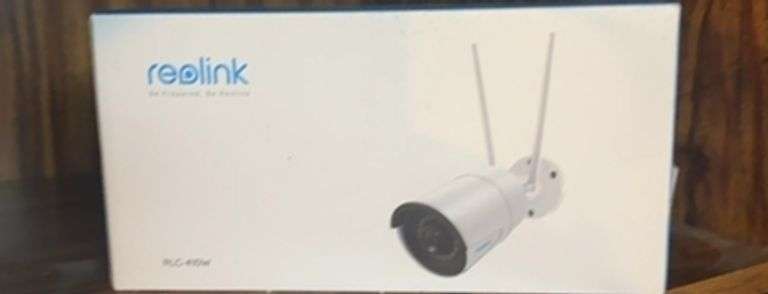 Reolink RLC-810W Security Camera image