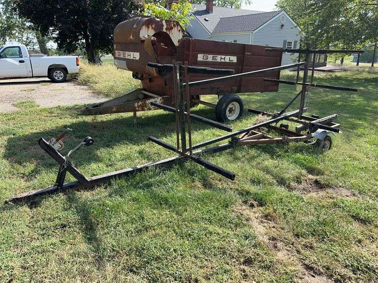 Canoe Rack Trailer, NO TITLE image