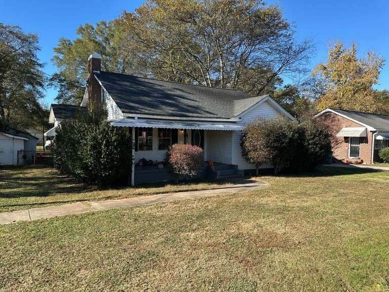 SFR Brick Home located at 3297 Calhoun Hwy (L12W 003) image