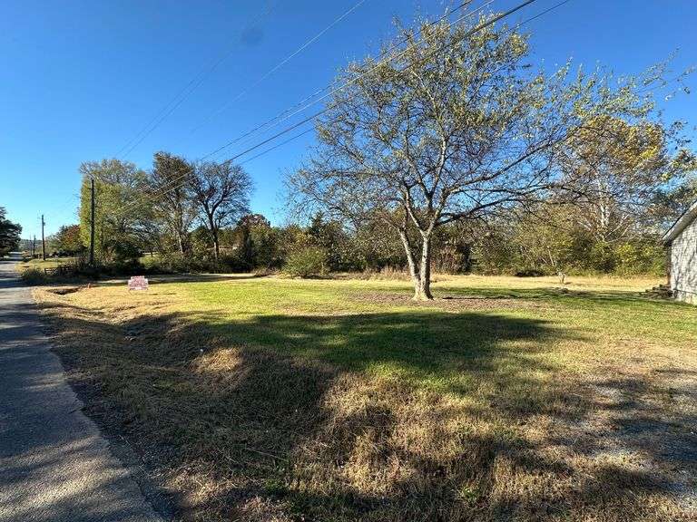 Building Lot located on Pierce Hill Rd (M10Y 032A) image