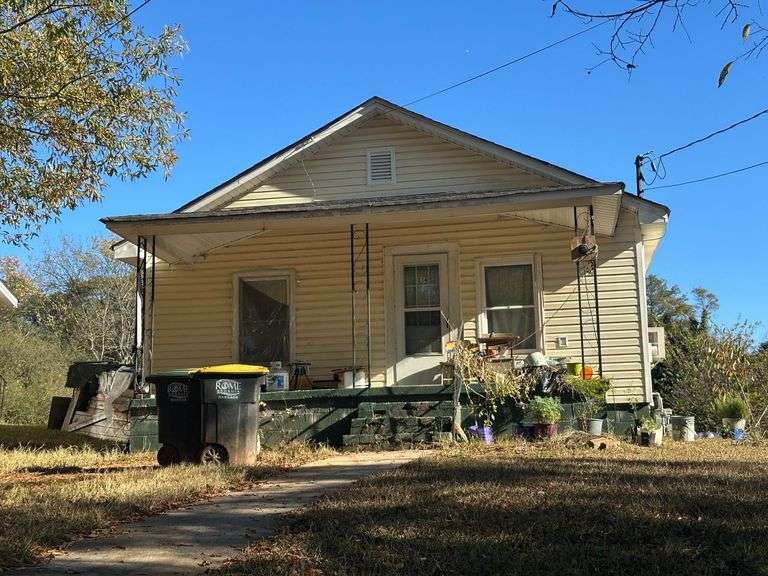 SFR Home located at 314 Reynolds St (J13W 108) image