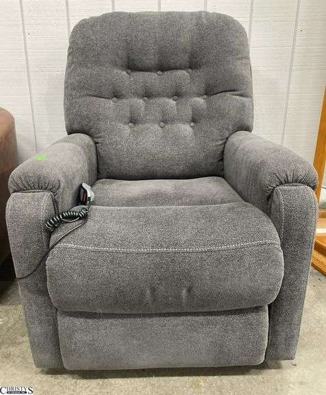 Bobs Discount Furniture electric recliner 30x22x39" untested image