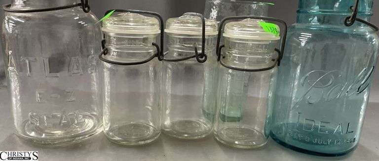 Mason Jars with lids, coca cola glass, image