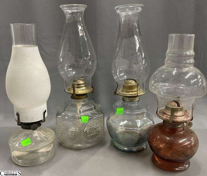 4 oil lamps image