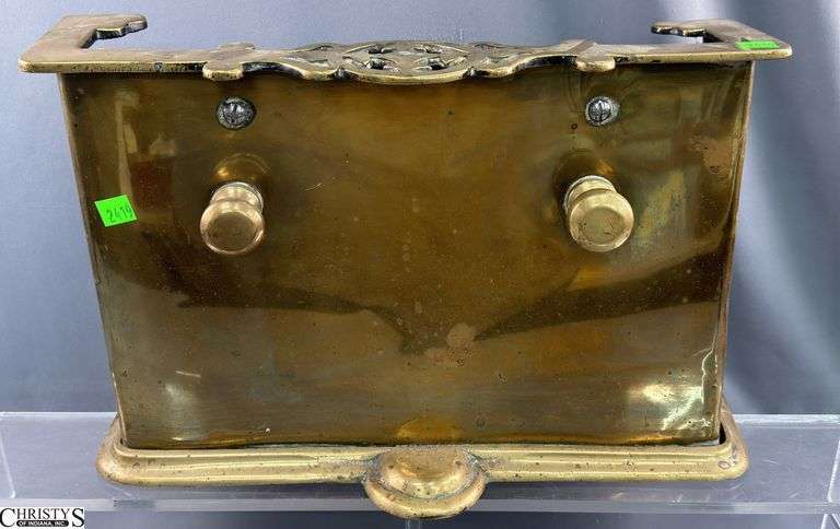Heavy Brass Fireplace Fender 17"x6"x11.5" image