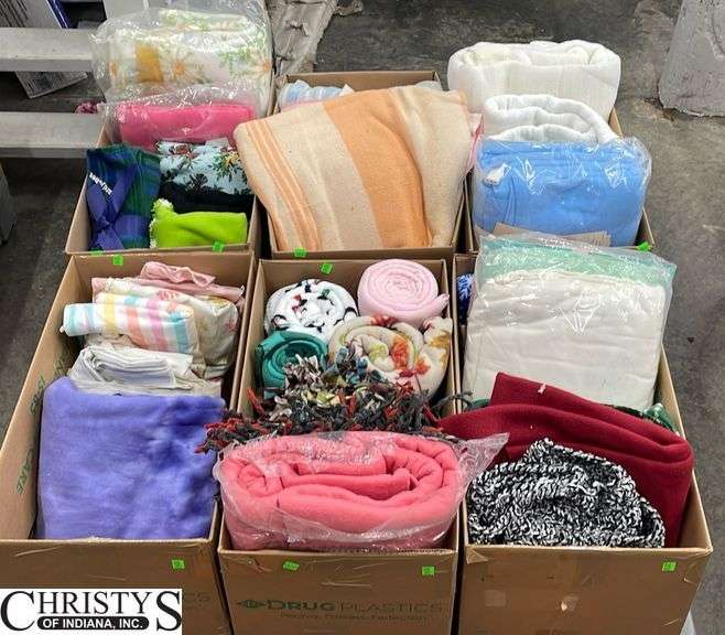 Skid of Blankets and Throws - Skid Not Included