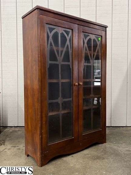 Two-Door Cabinet, Some Surface Wear and Scratches, 30x10x45