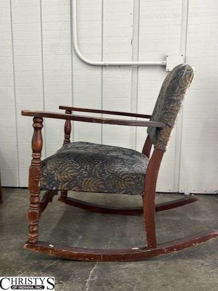 Upholstered Rocking Chair 24x31x32x15 Seat, a Lot of Wear