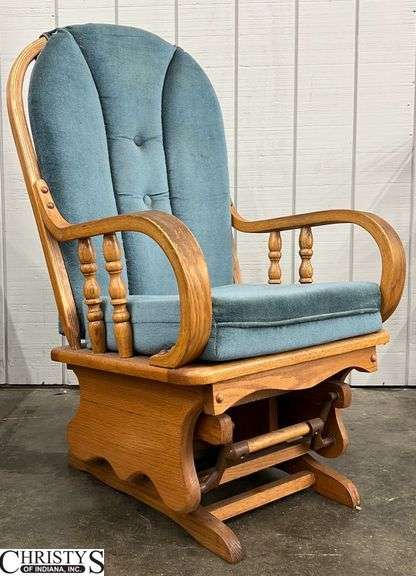 Wood Glider, a Lot of Wear, Needs Cleaning 24x25x42x19