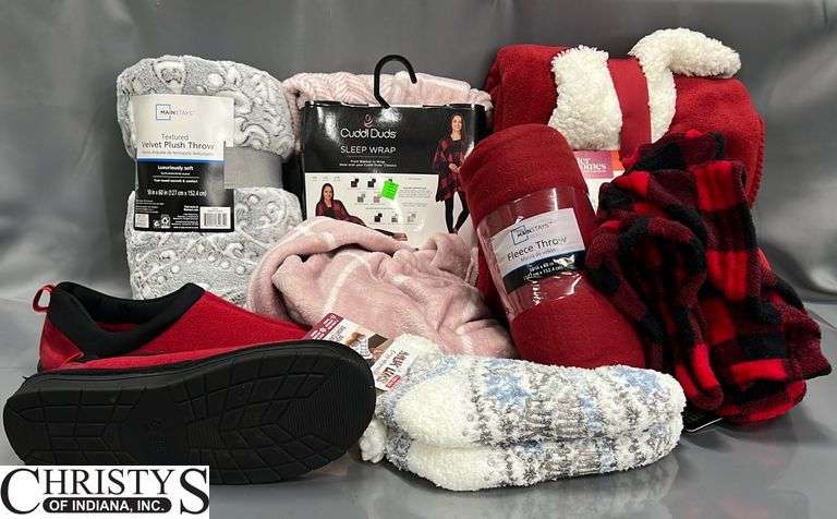 Sleep Wraps, Plush Throws, Slippers