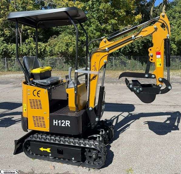 2025 CFG Mini Excavator H12R Gasoline Engine image