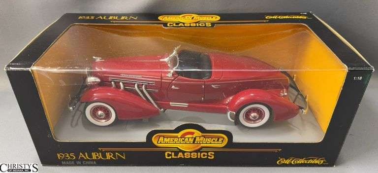 ERTL American Muscle 1935 Auburn 851 Speedster 1:18 Diecast Car image